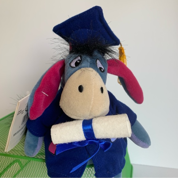 Vintage Disney 🎈Graduation Eeyore 💫 w Original Store Tags😃 - Picture 1 of 8